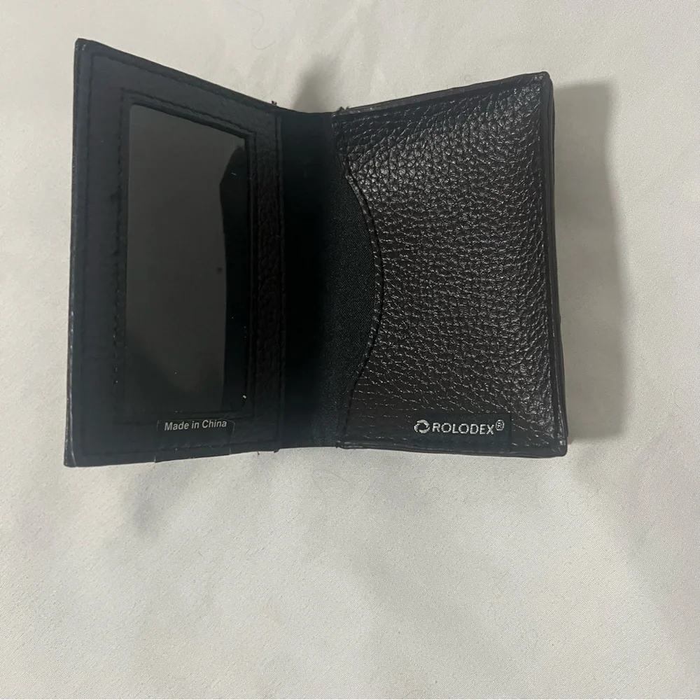 Chocolate Brown Pebbled Leather Key & Card Holder Everyday Convenient EUC Unisex
